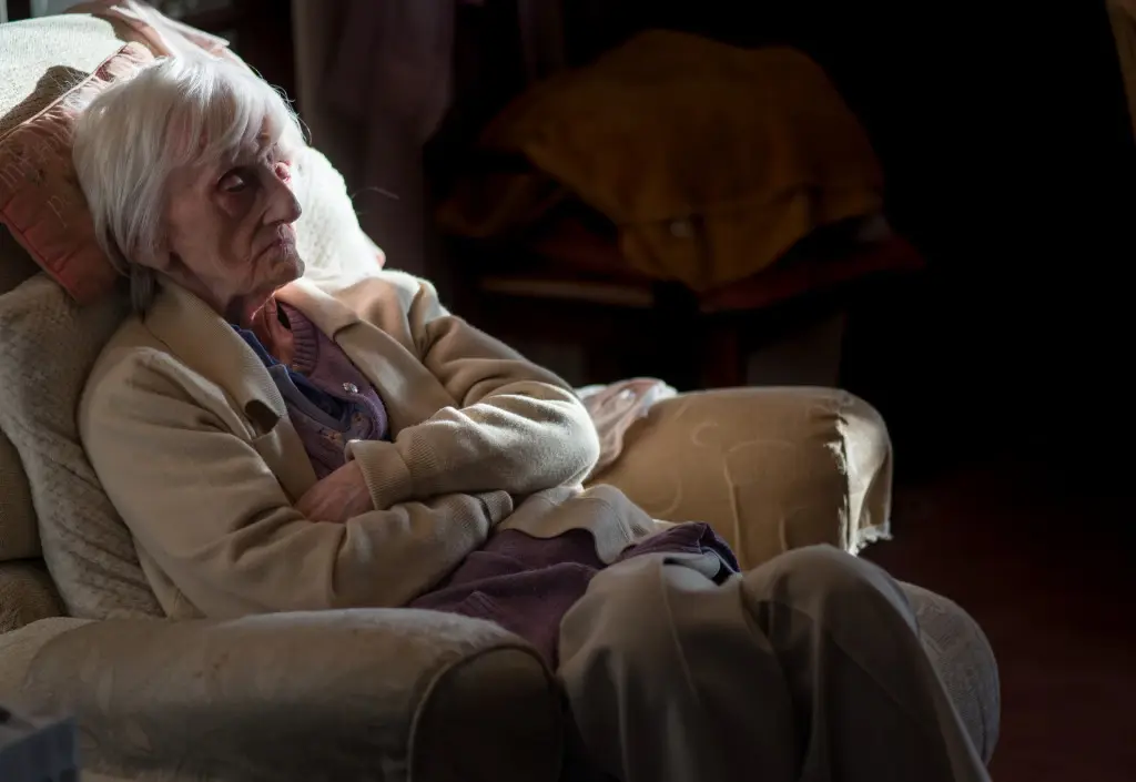Nursing Home Abuse in New York: Elderly woman sitting down